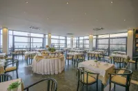 Oasis Praiamar - breakfast