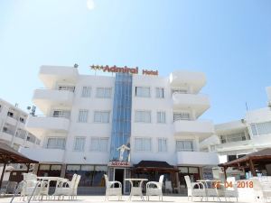 Admiral Hotel