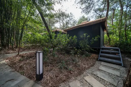 Shisu Daguling Songling Chalet