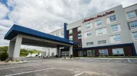 Hampton Inn and Suites by Hilton St. Clairsville Hotels in Union Township