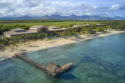 Le Meridien Ile Maurice Hotel dekat Pointe aux Piments Public Beach
