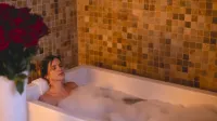 Le Parc Hotel, Beyond Stars - Badekar