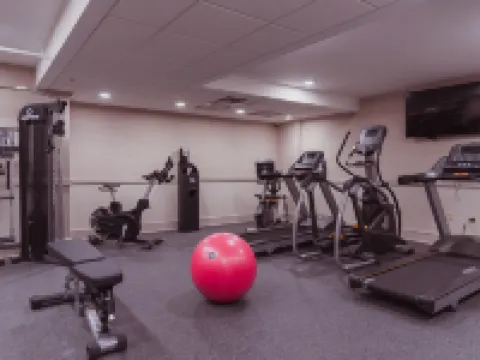 โรงแรมเดอะพาร์ควิว โรงแรมในซีราคิวส์