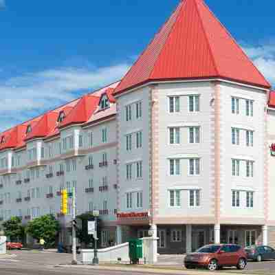 Chateau Moncton, Trademark Collection by Wyndham Hotel Exterior