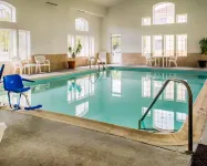 Quality Suites Hotels in Saint Charles