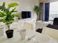 S1 the Snowy @ Fresh and Cosy Setiawalk Puchong Hotels in Puchong