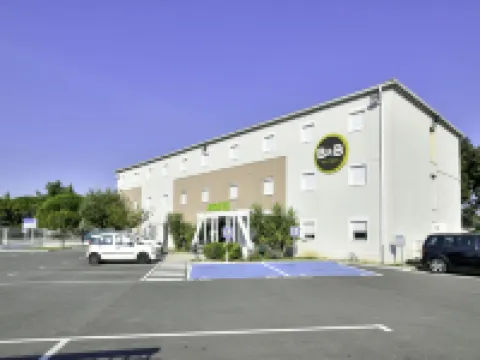 บีแอนด์บี โรงแรมบอลเลน โรงแรมในBollene