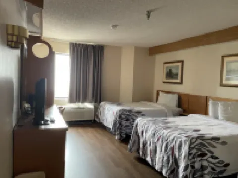 布蘭森紅屋頂飯店