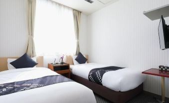 Tabist Green Business Hotel Hakui - Housity