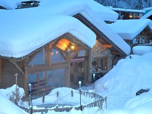 Hotel et Chalet Au Coin du Feu Chilly Powder