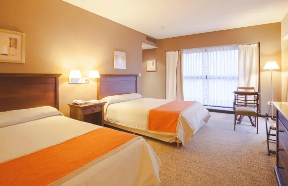 胡胡伊豪生大酒店