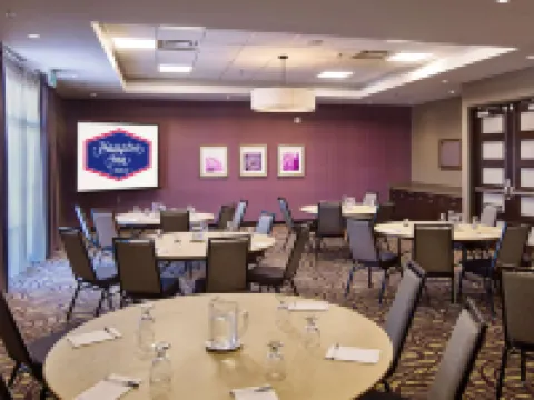 Hampton Inn by Hilton Timmins Hotels in Cochrane District
