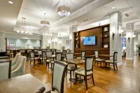 Hampton Inn & Suites Charleston Airport - Breakfast