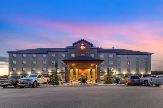 Best Western Plus Drayton Valley All Suites Hotels in Drayton Valley