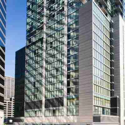 The Royal Sonesta Chicago River North Hotel Exterior