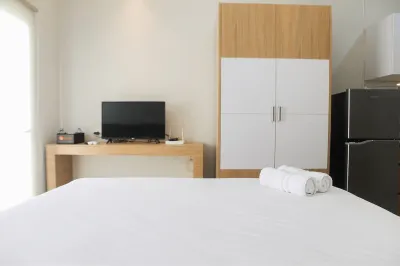 Comfy Studio Room at Oasis Apartment by Travelio Base Saider'c 주변 호텔