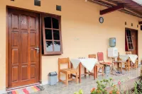 Penginapan Roro Mendut Syariah Hotels in Mungkid