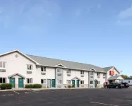 Econo Lodge Inn & Suites Hotels in Canandaigua
