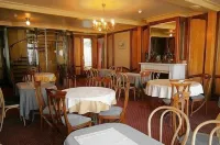 Hotel la Forge - breakfast