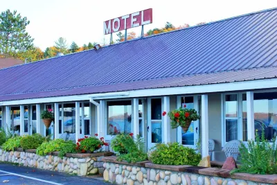 The Sunset Motel Hotels in Munising