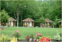 Seven Dwarfs Motel & Cabins
