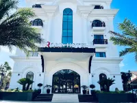 Robin Hotel Hotels near Lotus Temple
