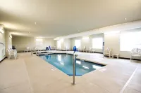 Cobblestone Hotel & Suites - Devils Lake - Pet friendly