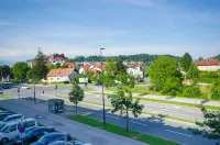 Trnovo Apartment with Free Parking Hotels in Rudnik District