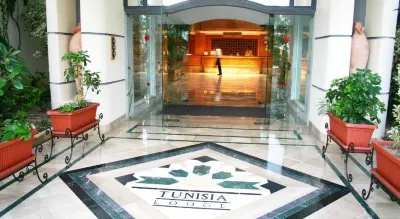 Tunisia Lodge Отели в г. 