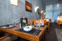 Johan Design & Spa Hotel Hotels in Arensburg