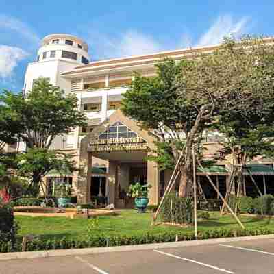 โรงแรมสุรินทร์มาเจสติก Hotel Exterior