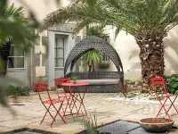 小佩裏耶 拉瓦勒酒店