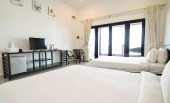 Kukup Xiang Holiday Home