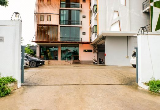 OYO 258 웜텔 치앙마이 시티홀