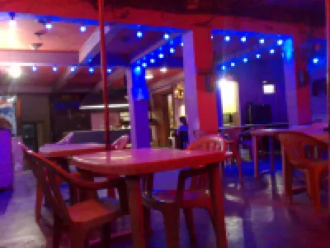 Shanti Guest House Hotels in Domari