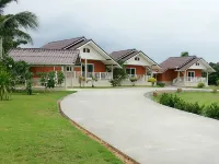 Palm Lodge Resort Hotels in Sikhio