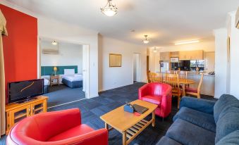 Alderney on Hay – Managed by Starwest Hotel & Apartments