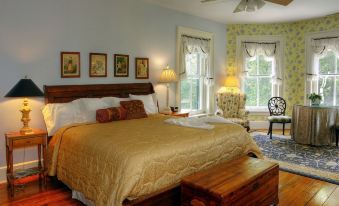 Rockwood Manor Bed & Breakfast