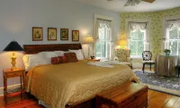 Rockwood Manor Bed & Breakfast فنادق في Massie