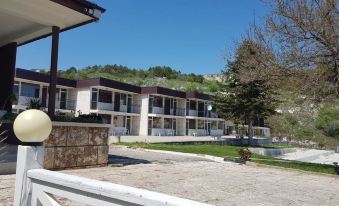 Guest Apartments Salena in Saint George Complex