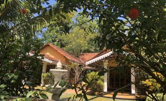 Plumeria Luxury Villas Udawalawe