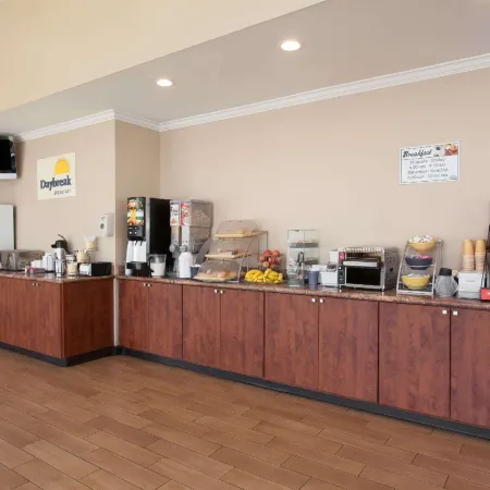 Days Inn by Wyndham San Diego-East/El Cajon