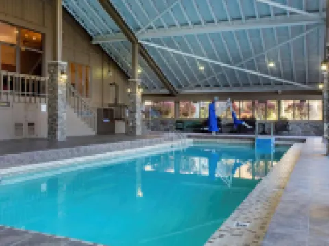 Bluegreen Vacations Blue Ridge Village, an Ascend Collection Resort Hotels in Seven Devils