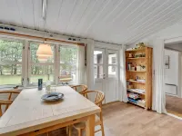 "Reima" - 220m to the Fjord - Homestays