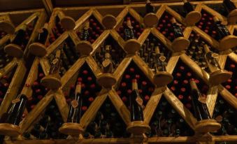 Hotel Guglux &Wine Cellar