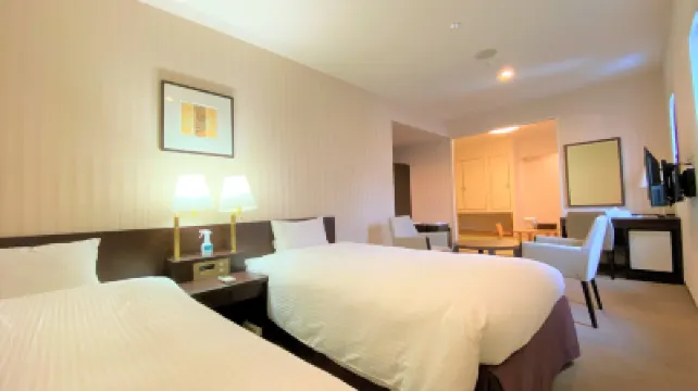 Smile Hotel Kitaasaka โรงแรมใน