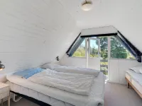 "Amelia" - 250m to the Fjord