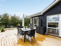 "Ika" - 600m from the Sea Hotels in Saeby