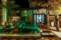 Nhà dân Na Na Các khách sạn gần Nhà máy nước đá Anh Quân