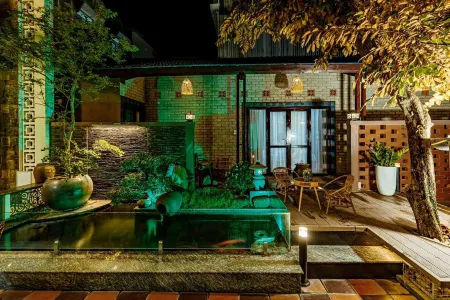 Nana Homestay & Villa Отели рядом с достопримечательностью «Nguyen Dinh Chieu Walking Street»